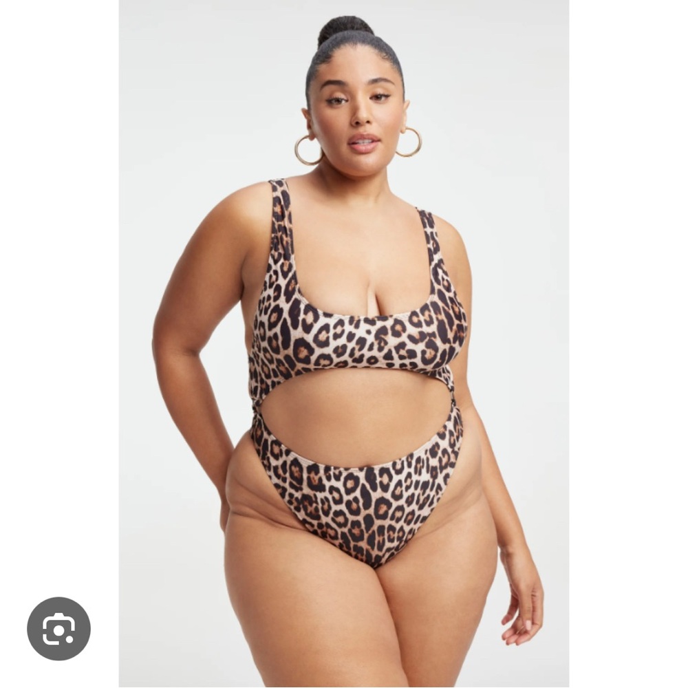 Bnwt Good American swimsuit monokini leopard print o-ring. Size 4 L/XL